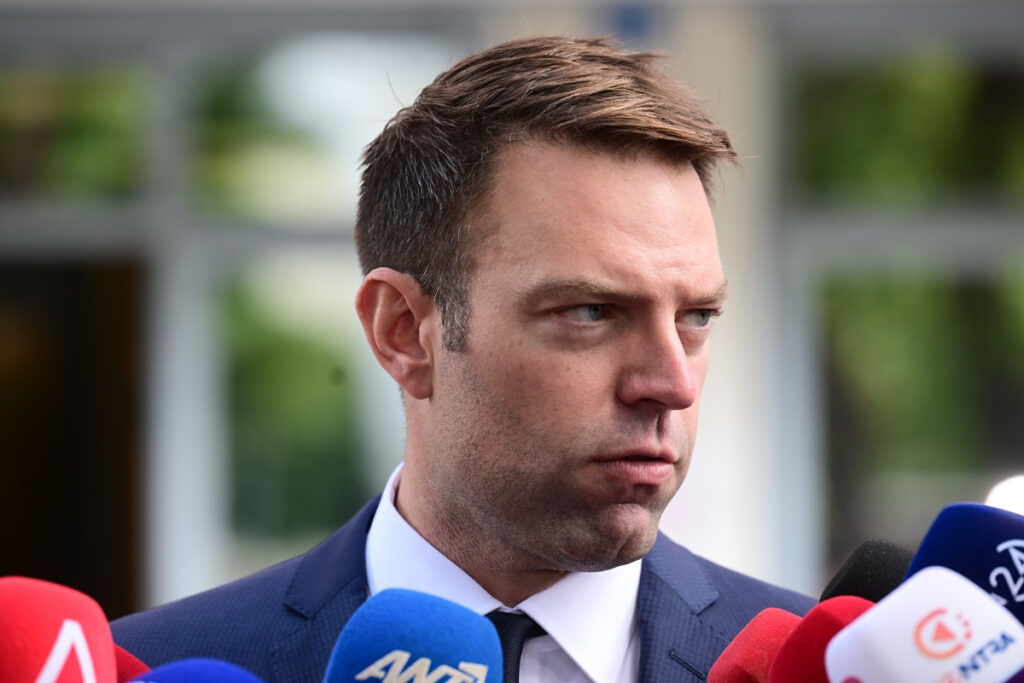 Στέφανος Κασσελάκης: Η απάντηση στην «εξαΰλωση του ΣΥΡΙΖΑ» – «Μην πιστεύετε τη λάσπη τους»
