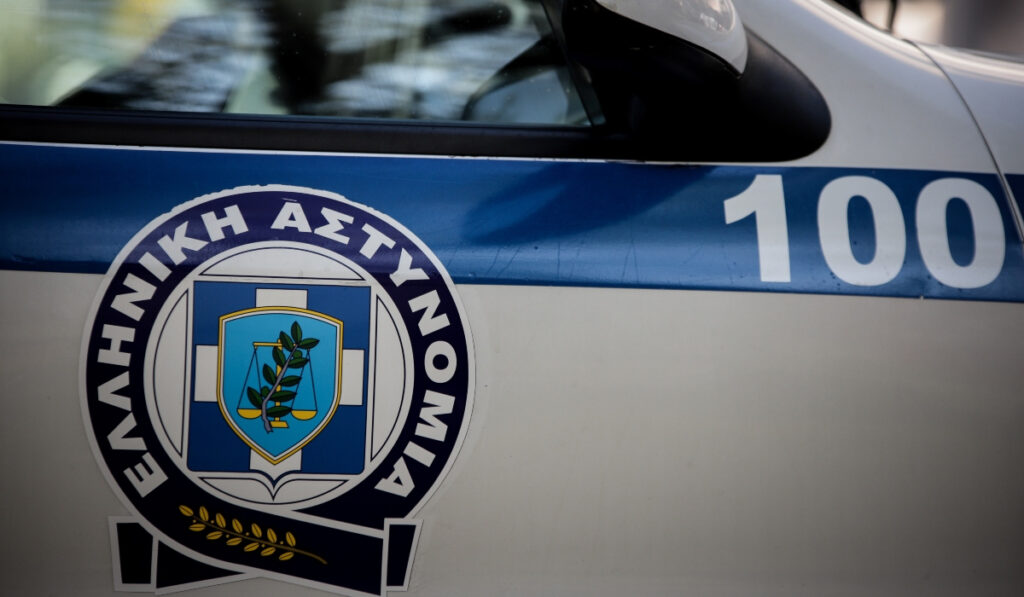 Πειραιάς: Χειροπέδες σε 38χρονο μέλος συμμορίας για διαρρήξεις εταιριών –  Αφαιρούσαν χρηματοκιβώτια