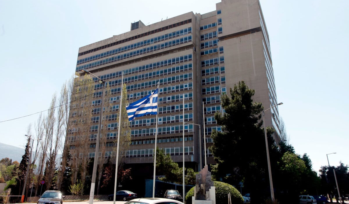 Ήρθε η ώρα των «μικρών δικαστών»
