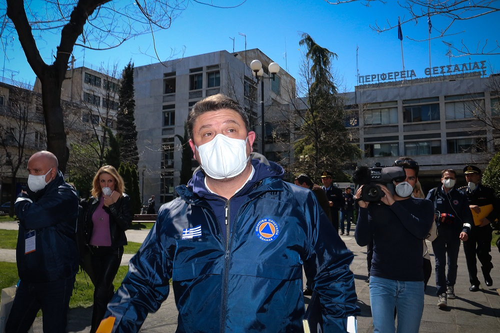 Λάρισα: Έντονος διάλογος Χαρδιαλιά με κατοίκους