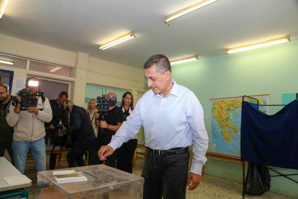 Στην κάλπη ο Δημήτρης Κουρέτας – «Πιστεύω ότι θα είμαι ο νέος περιφερειάρχης»