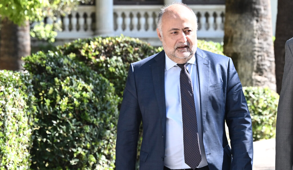 Τσιόδρας: «Η συζήτηση για τα ομόφυλα ζευγάρια ξεκίνησε με άναρχο τρόπο» – Τι είπε για κομματική πειθαρχία και Βορίδη