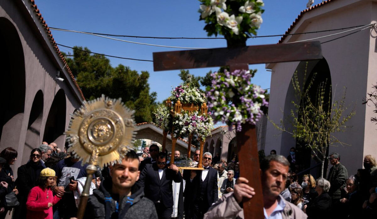 Ο καιρός την Κυριακή του Πάσχα: Τέλος το θρίλερ – Η επίσημη πρόγνωση