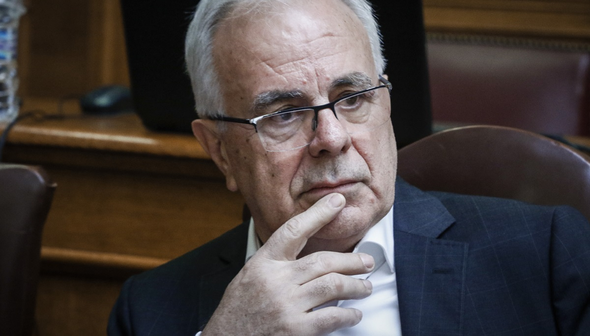 Βαγγέλης  Αποστόλου: Μεταβαπτίζουν τους καταλογισμούς και τα ρουσφέτια των δεκαετιών 1990 και 2000 σε ενισχύσεις Covid-19