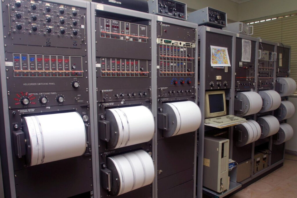 Σεισμός σε Κρήτη και Κάσο: 5,6 Ρίχτερ «ξύπνησαν» το Αιγαίο – Η προειδοποίηση για τσουνάμι