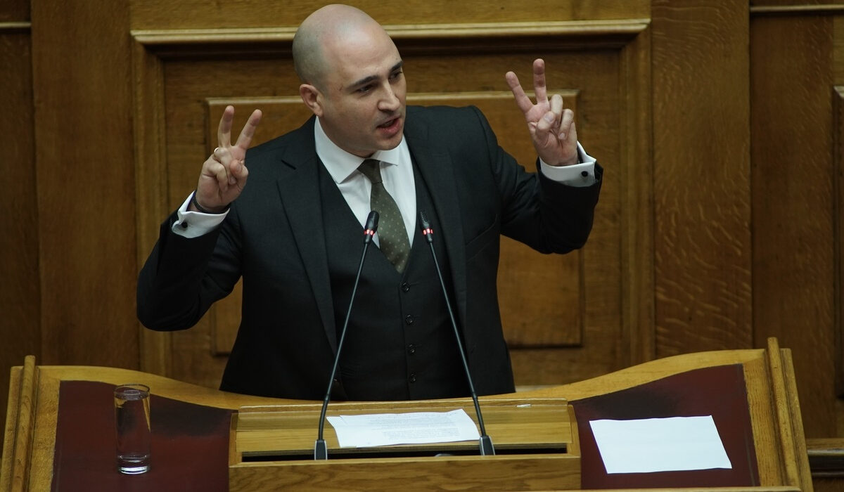 Επιμένει να μιλά για παρακράτος ο Μπογδάνος – «Είχαμε γνωμοδότηση, αλλά δεν ισχύουν οι νόμοι»