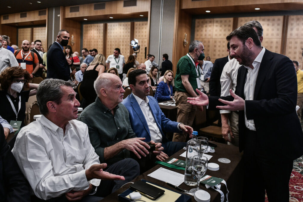 Γ. Παπανδρέου και Λοβέρδος ετοιμάζονται να …διεκδικήσουν  την ηγεσία του ΠΑΣΟΚ!
