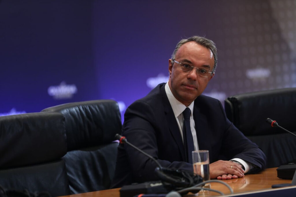 Διαψεύδει το υπουργείο Οικονομικών ότι θα υπάρξει κρατική στήριξη στους δανειολήπτες