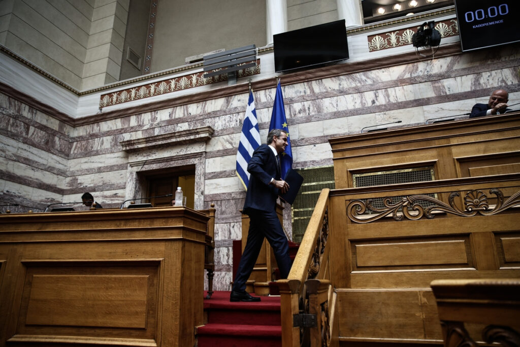 Η μεγάλη «μεταρρύθμιση του χιλιάρικου» – Ομολογία αποτυχίας στον «πόλεμο κατά της φοροδιαφυγής»