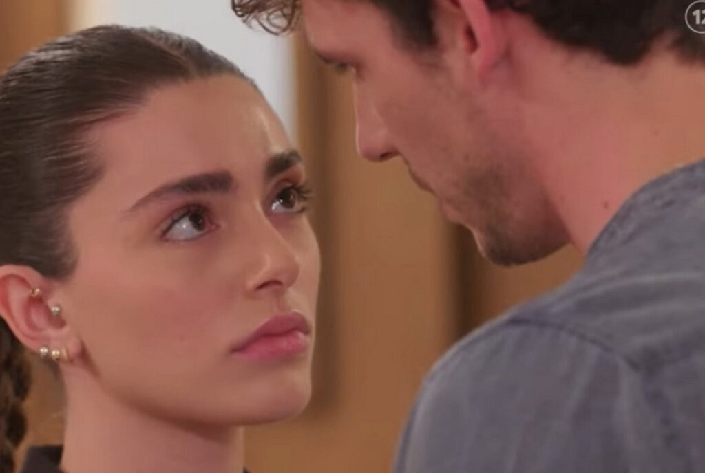Η Γη της Ελιάς spoiler: Ο Χρήστος αδειάζει την Αριάδνη «Δεν χωρίζω για σένα»