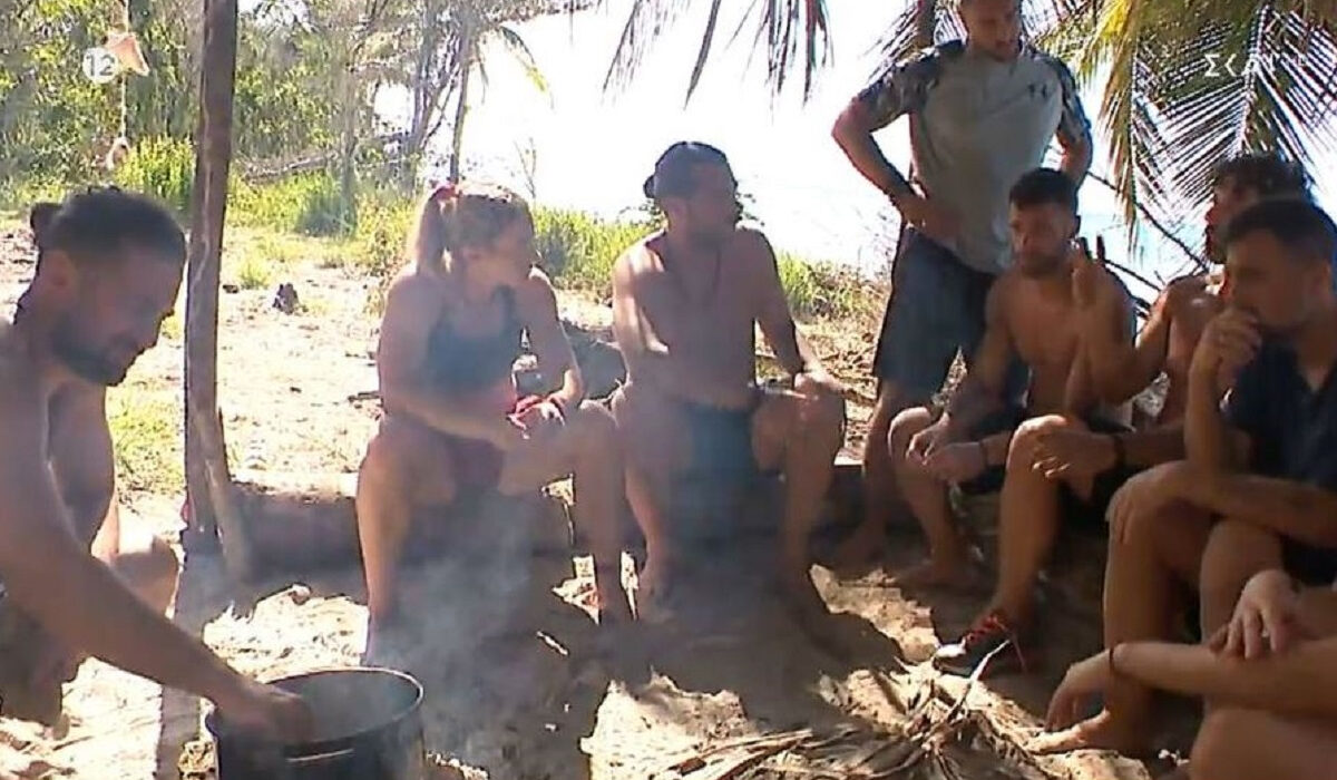 Survivor All Star: Ο Μαρτίκας χτυπά τον Βασάλο ανελέητα