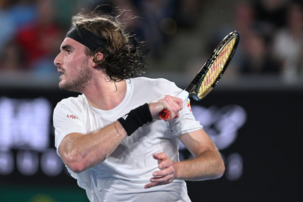 Στέφανος Τσιτσιπάς: Στους «16» του Australian Open – «Είμαι ένα από τα φαβορί»