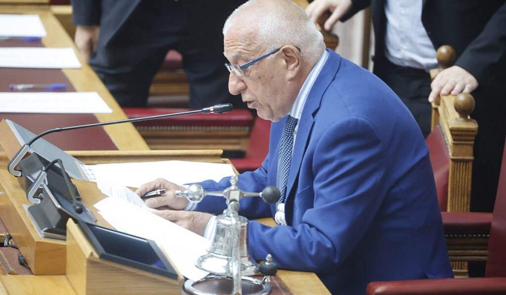 Κακλαμάνης: Με τέτοια Βουλή ο Ψαθάς θα έγραφε μεγαλύτερη επιτυχία από τη «Μαντάμ Σουσού»