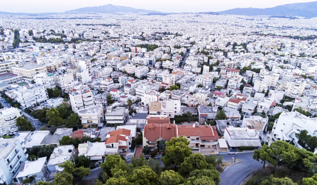 Εξοικονομώ – Ανακαινίζω για Νέους: Ποιες περιοχές έχουν μπόνους επιδότηση 15%
