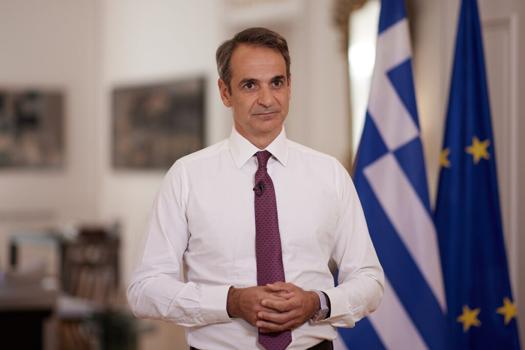 Υποχρεωτικός εμβολιασμός: Αυτές είναι οι κατηγορίες των εργαζομένων – Διάγγελμα Μητσοτάκη