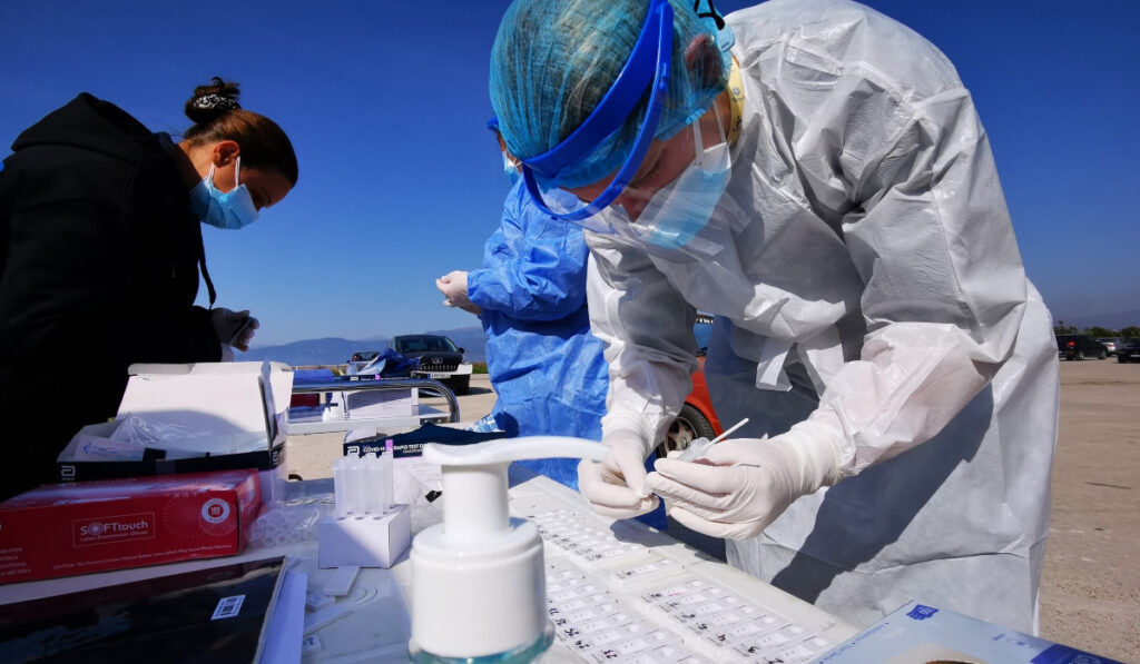 Κρούσματα σήμερα 4/2: 88 νεκροί, 18.640 οι νέες μολύνσεις – Ανακοίνωση ΕΟΔΥ