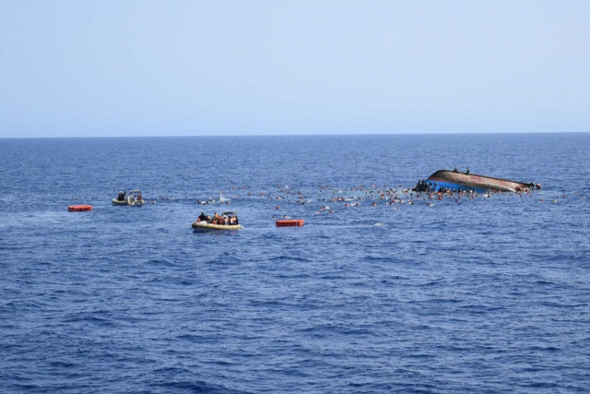 Νεκρό ανήλικο προσφυγόπουλο σε ναυάγιο ανοιχτά της Σάμου