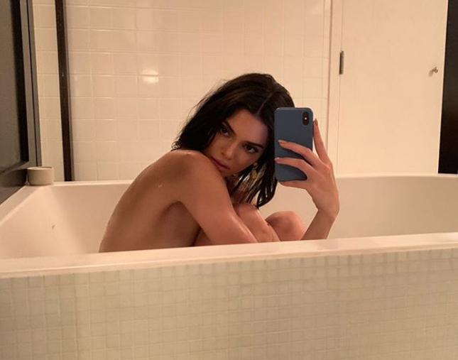 Κένταλ Τζένερ: Η φωτογραφία της στο Instagram που ξεπέρασε τα 6 εκατ. like μέσα σε λίγες ώρες