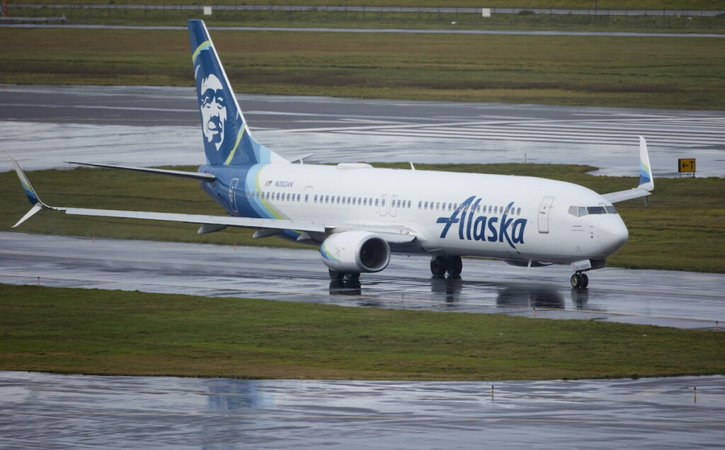 Παγκόσμιος συναγερμός για τα Boeing 737 Max 9: Καθηλώνονται στο έδαφος για ελέγχους