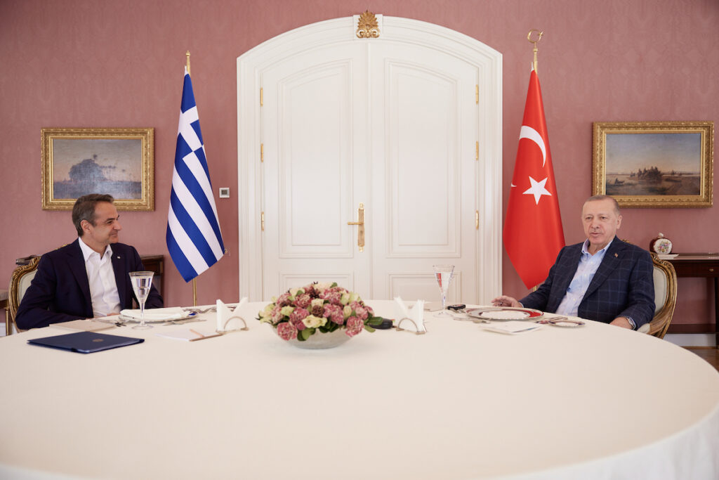 Το Πρακτορείο Anadolu αξιολογεί την προσέγγιση του Κυριάκου Μητσοτάκη για τις εκλογές στην Τουρκία