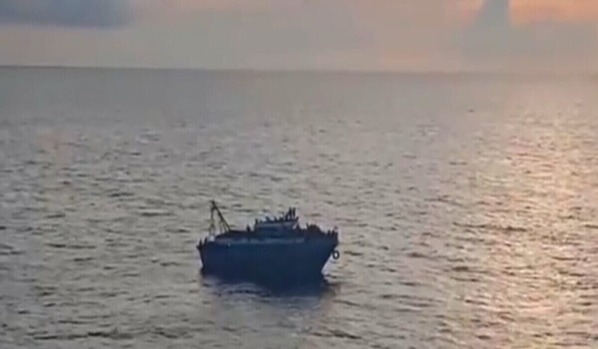 Οι μηχανές ήταν off, οι συνθήκες ιδανικές για διάσωση: Τι δείχνει το βίντεο- ντοκουμέντο του πλοίου λίγο πριν την τραγωδία