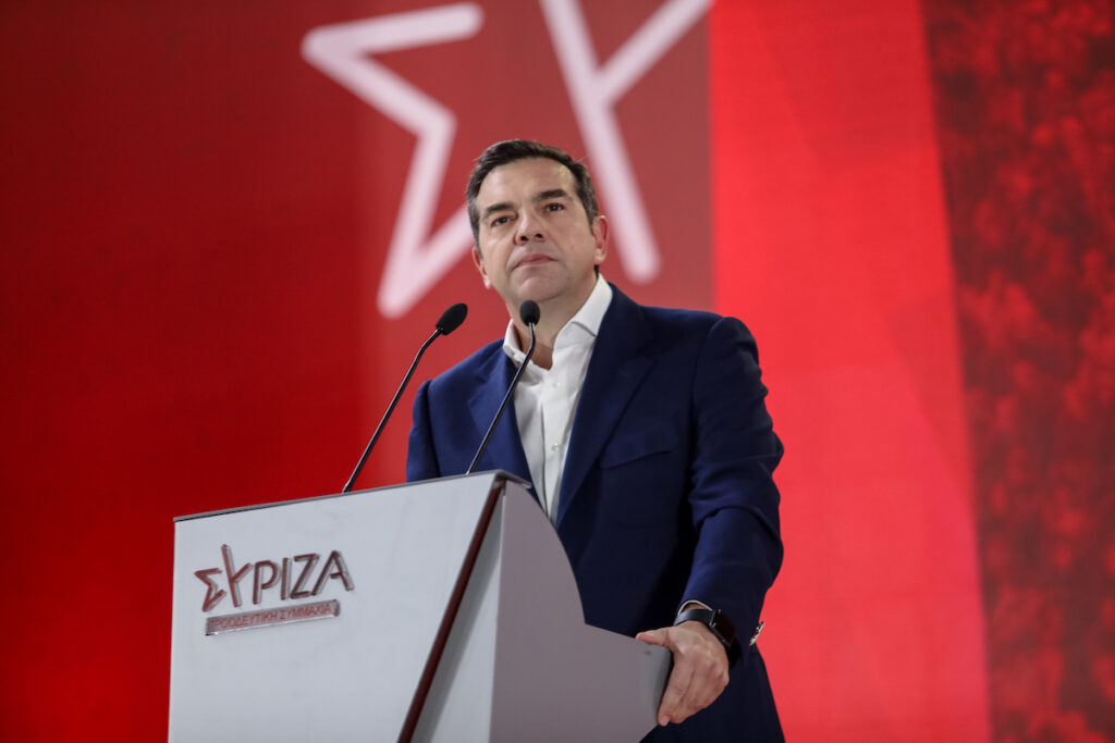 Η δέσμευση Τσίπρα για έλεγχο αμυντικών δαπανών ξεσηκώνει τα πλήθη