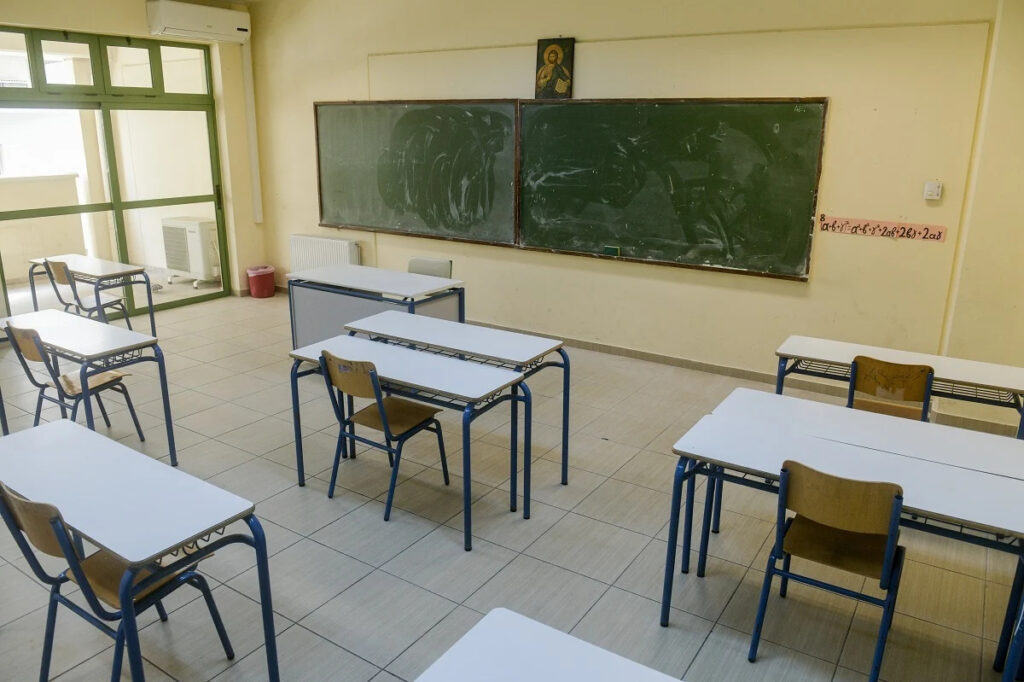 Ιδιωτική εκπαίδευση: Διεκδικείς να πληρωθείς τις υπερωρίες; Απολύεσαι