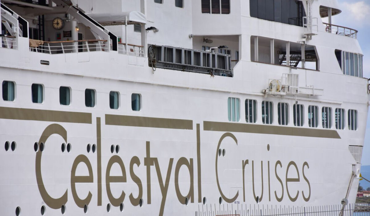 «Λύνει κάβους» η Celestyal Cruises