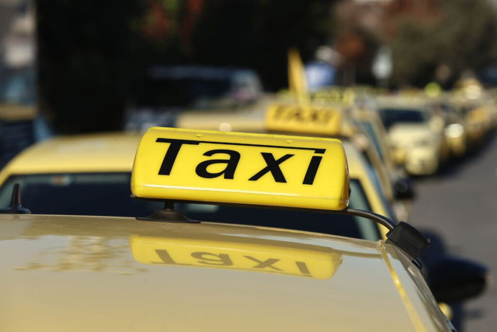 Χωρίς ταξί η Αθήνα – Πόσο θα κρατήσει η απεργία