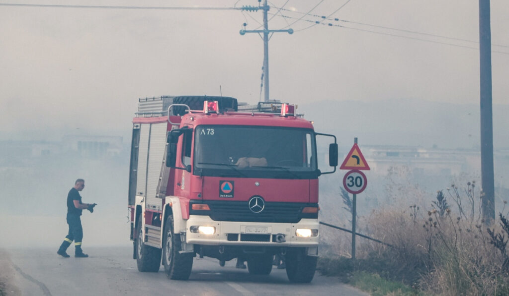 Φωτιά στην Άμφισσα: Νέος συναγερμός για αναζωπύρωση κοντά στην Ιτέα