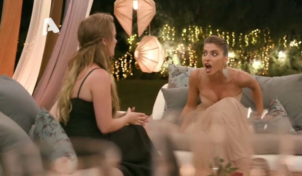 Bachelor: Άγριος καυγάς μεταξύ Άννας και Φαίης – Ο Αλέξης ενοχλείται
