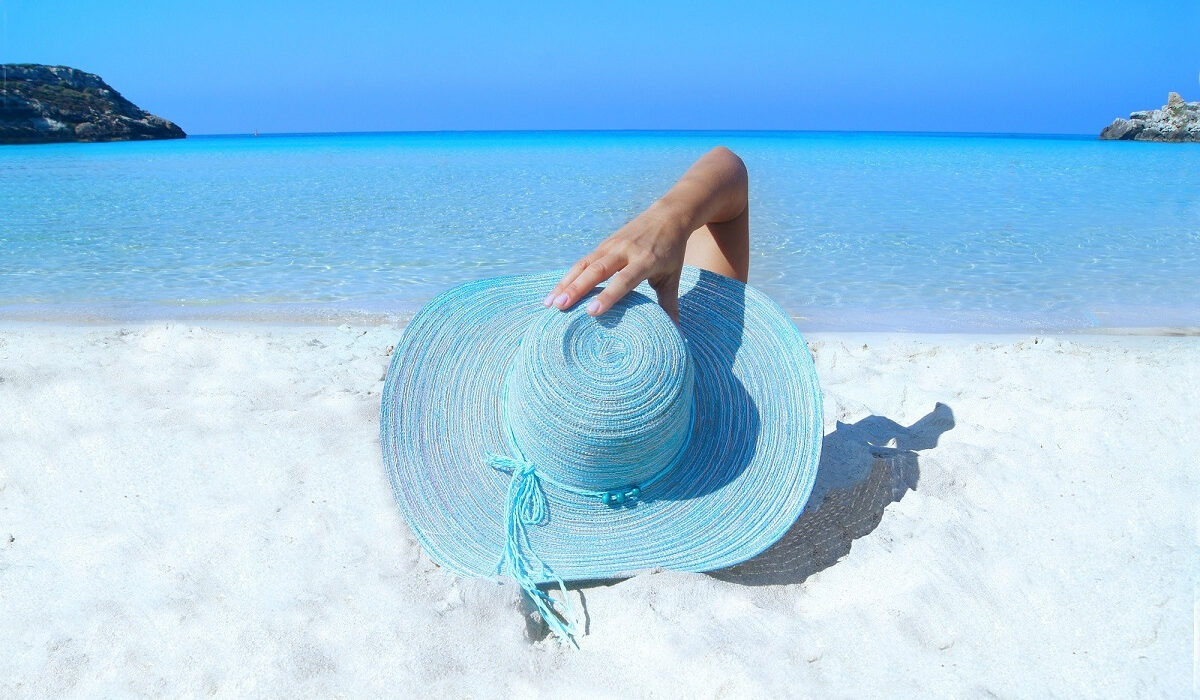 Αυτές είναι οι 5 βιταμίνες που χρειαζόμαστε το καλοκαίρι