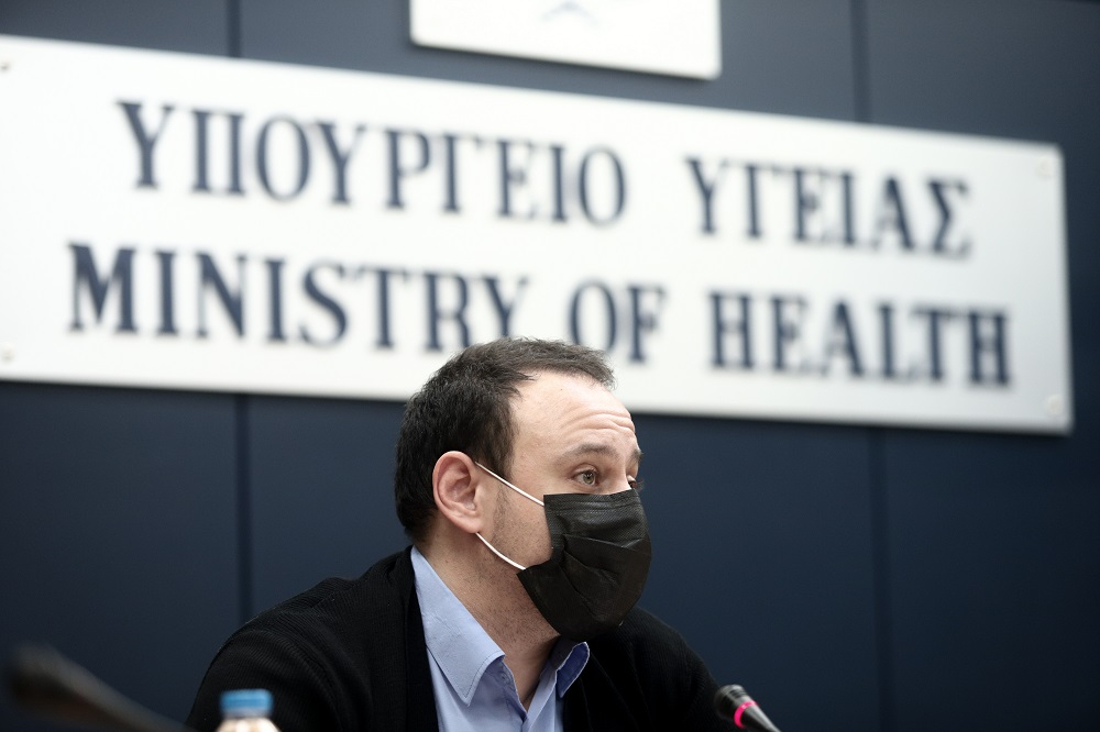 Μαγιορκίνης: Να αντέξουμε μέχρι το εμβόλιο να φρενάρει την πανδημία