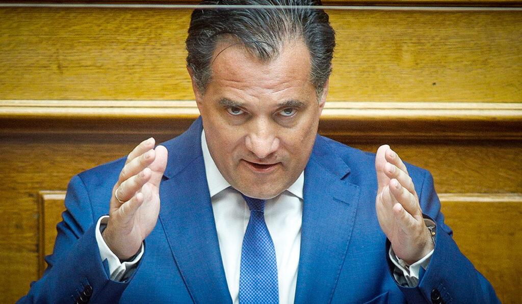 Ο Άδωνις τα έβαλε με τους Κρητικούς: «Εγώ θα σας τα εξηγώ;»