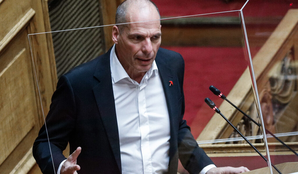 Βαρουφάκης κατά Μητσοτάκη: Κατάφερε να αιτηθεί σήμερα κάτι που η ΕΕ το έδωσε χθες