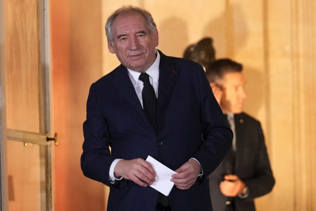 Αυτή είναι η νέα κυβέρνηση Μπαϊρού στη Γαλλία – Τα ονόματα και οι υπουργοί