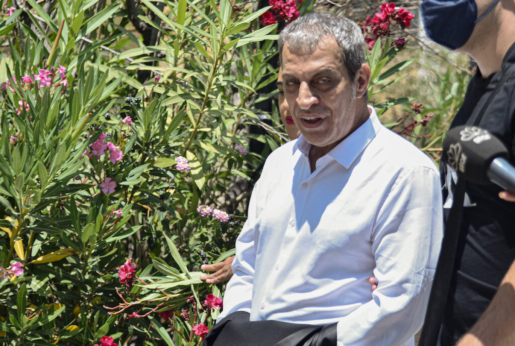 Θέμης Αδαμαντίδης: Τη Δευτέρα η δίκη του μετά την καταγγελία για ξυλοδαρμό της συντρόφου του