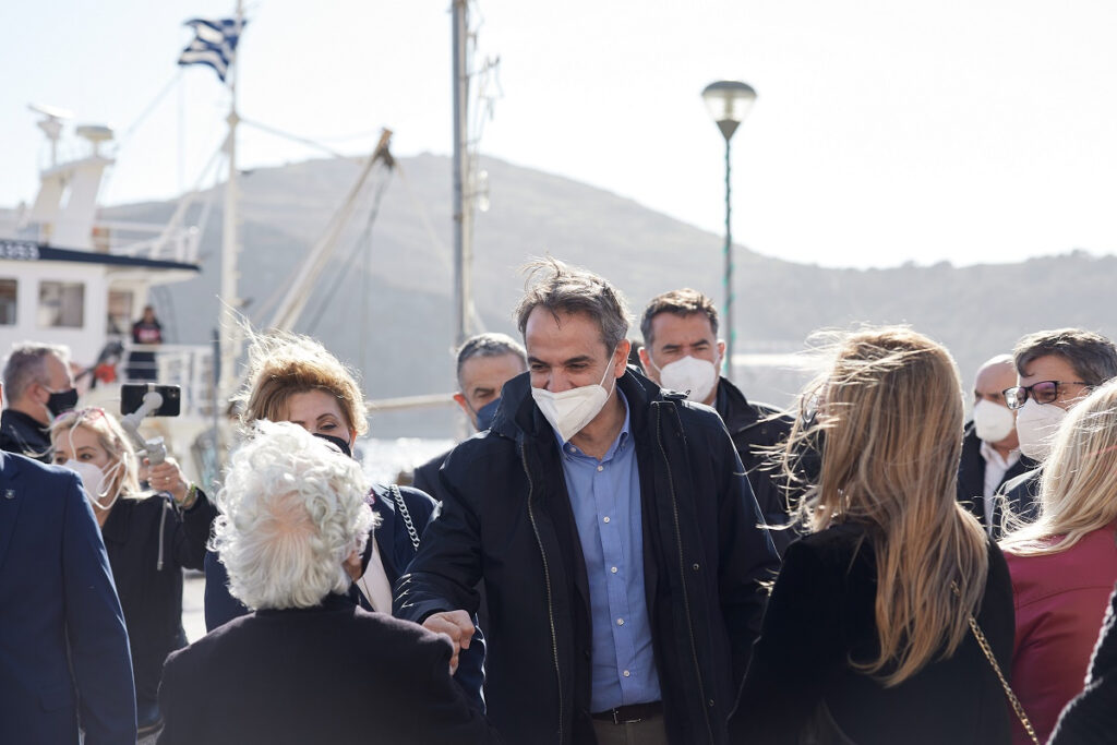 Περαστικά από τον Κυριάκο Μητσοτάκη στον Αλέξη Τσίπρα