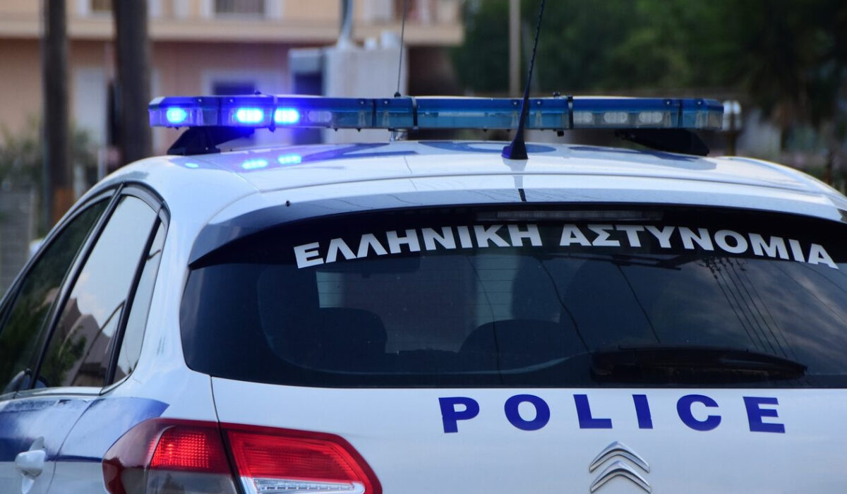 Μυστήριο με νέους εμπρησμούς IX στον Άγιο Παντελεήμονα – 4 αυτοκίνητα στις φλόγες το πρωί του Σαββάτου