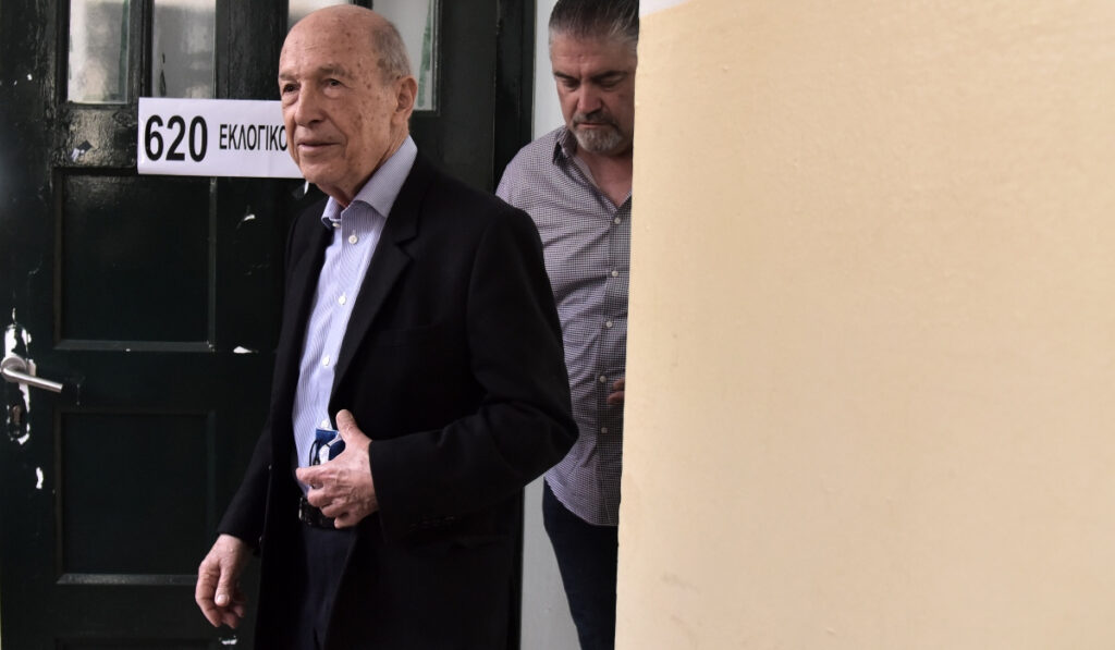 Παρέμβαση Σημίτη για Ευρωεκλογές 2024: Ανάχωμα στην επίθεση της ακροδεξιάς η ψήφος στο ΠΑΣΟΚ