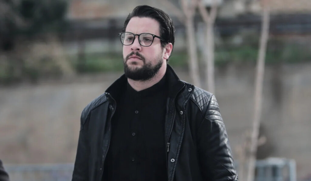 Τα sms που «καίνε» τον Μάνο Δασκαλάκη – Οι ροζ επιθυμίες του από την Ρούλα μετά τον θάνατο της Τζωρτζίνας