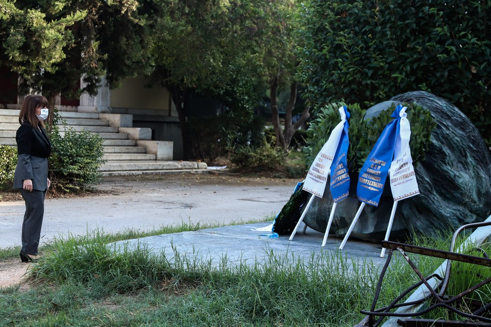Στο Πολυτεχνείο η Σακελλαροπούλου: «Η Δημοκρατία δεν είναι μόνο καθεστώς ελευθερίας, αλλά και ευθύνης»