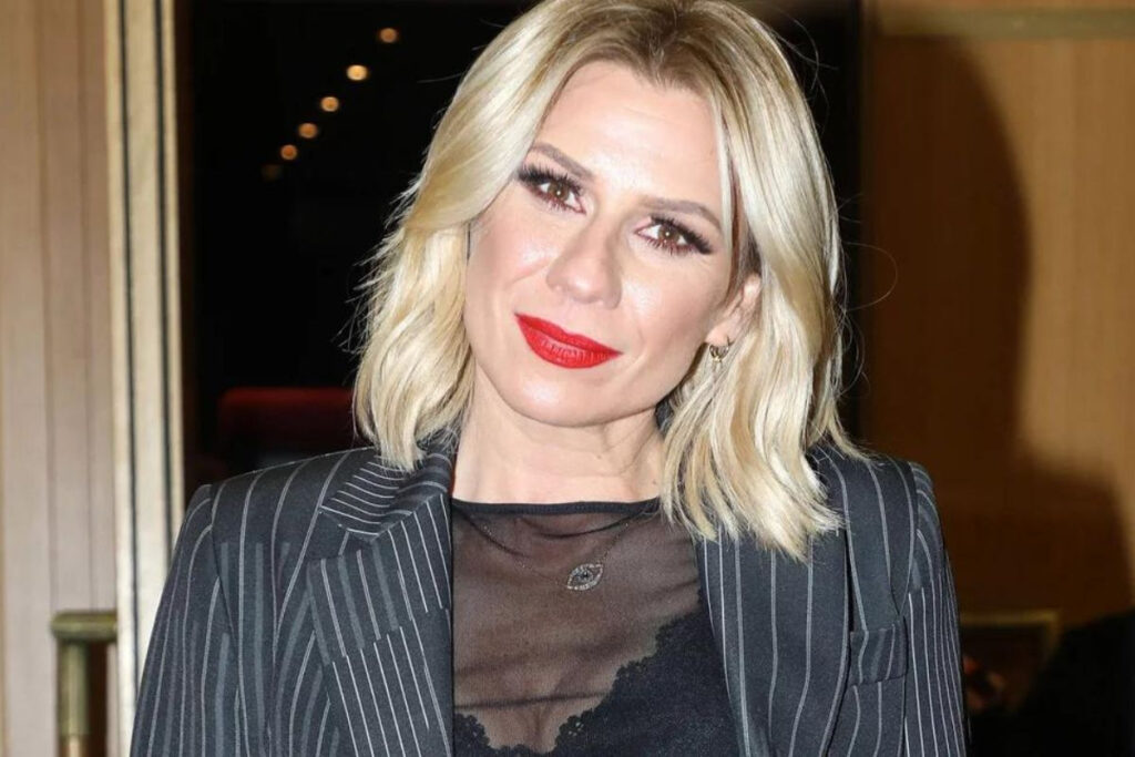 Κατερίνα Καραβάτου: Απαντά για το αν θα συνεργαζόταν ξανά με τον Κρατερό Κατσούλη