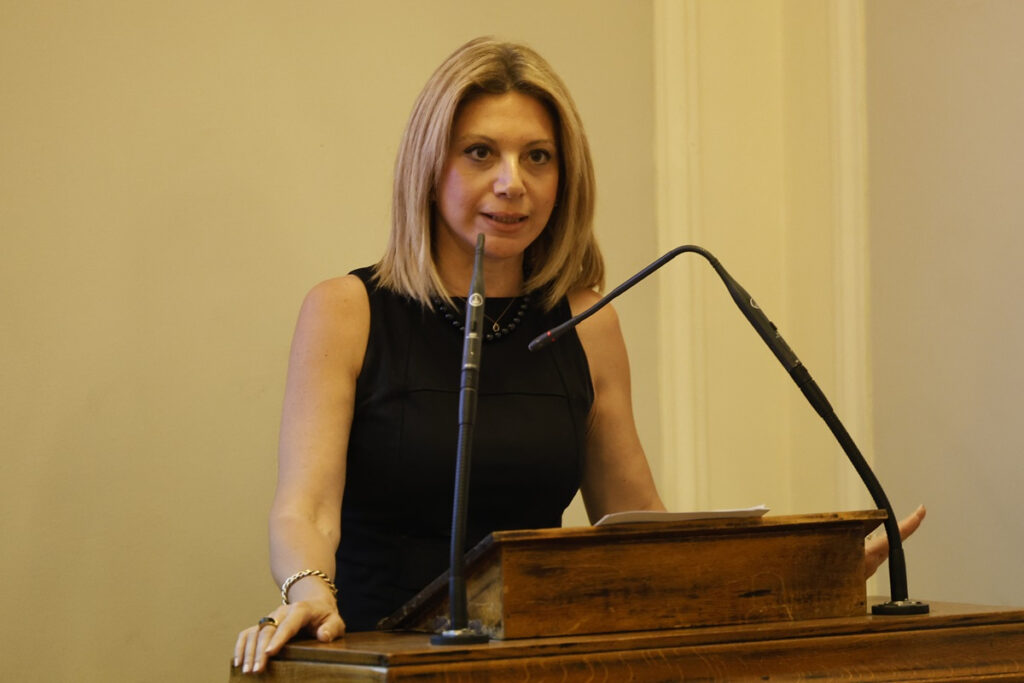 Μαρία Καρυστιανού: «Κύριε ανακριτά σταματήστε να μπαζώνετε την δικογραφία των Τεμπών»
