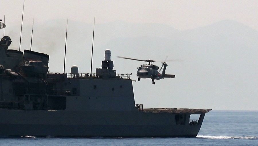 «Τύμπανα πολέμου» στον Περσικό Κόλπο