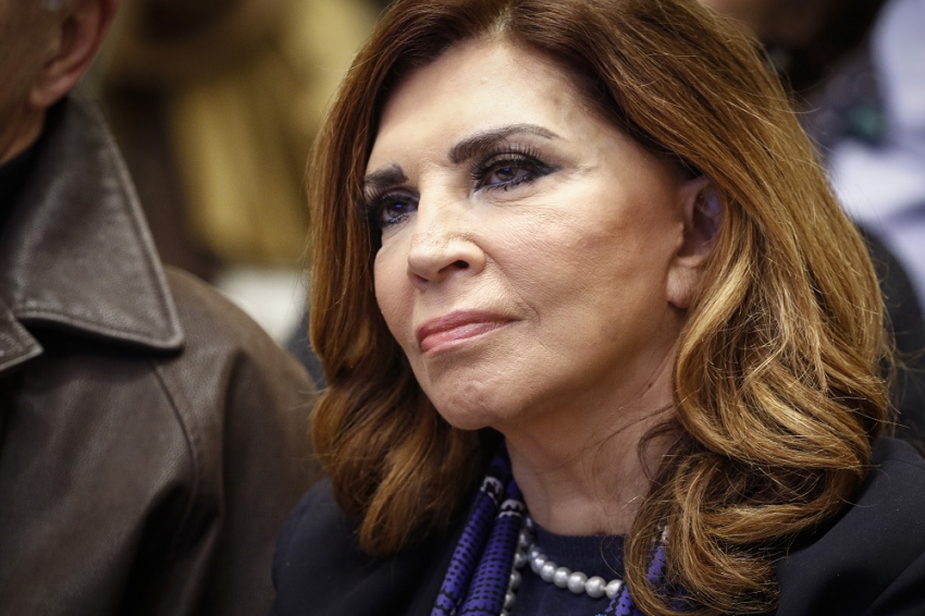 Μιμή Ντενίση: Στο πλευρό του Πέτρου Κωστόπουλου για το ταξίδι στο Ντουμπάι