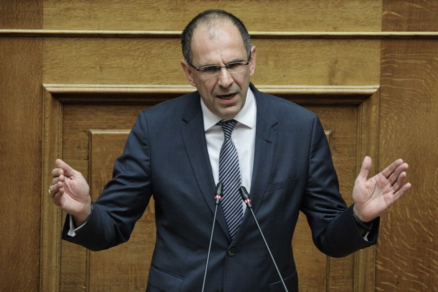 Γεραπετρίτης: Πρόθεση της κυβέρνησης είναι να πάρουν τα αναδρομικά όσοι τα δικαιούνται