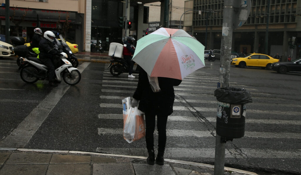 Meteo: Βροχές και σποραδικές καταιγίδες τη Δευτέρα 6/3 – Οι περιοχές