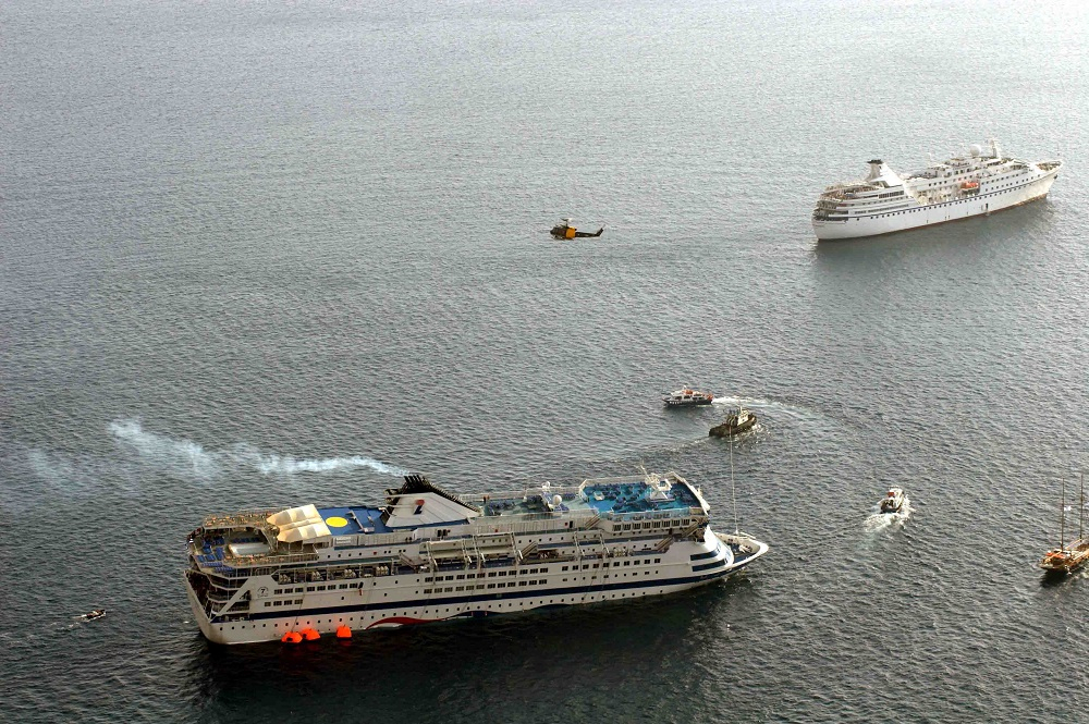 Sea Diamond: Μέχρι τον Σεπτέμβριο το πόρισμα για την ανέλκυση του ναυαγίου