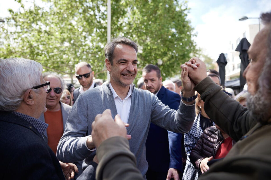 Μητσοτάκης από Σχηματάρι: Σταματήστε να παίζετε monopoly με τις ζωές και τις καταθέσεις των Ελλήνων